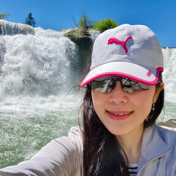 Meet your Posher, Shannon - Picture 1 of 1